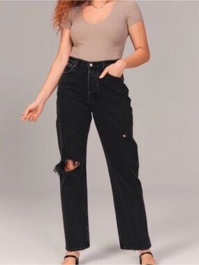 Abercrombie & Fitch The Dad High-Rise Black Distressed Women's Jeans
